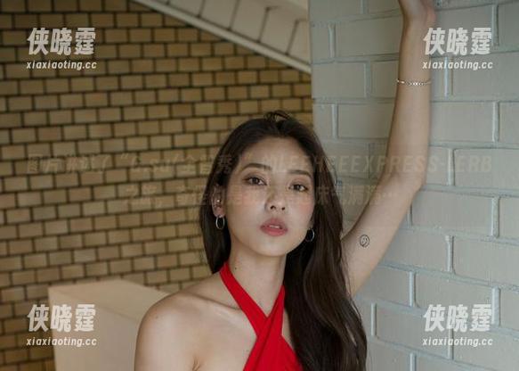 图片讲述了“G.su(全智秀)”的LEEHEEEXPRESS-LERB之旅，奇怪的是我还是起床气满满…