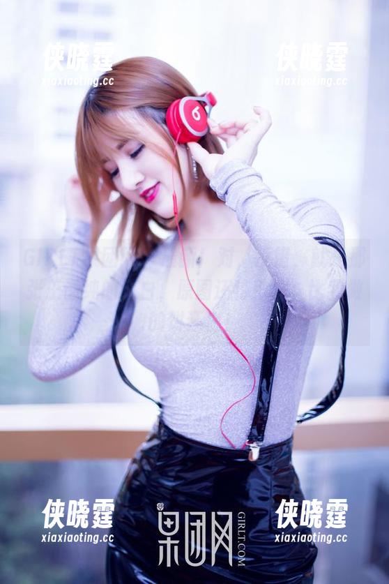 GIRLT果团网-王语纯 GIRLT果团网 - 最新!对,没错,就是那张王语纯的纯白,原图还特效渣,比我做的饼还白!