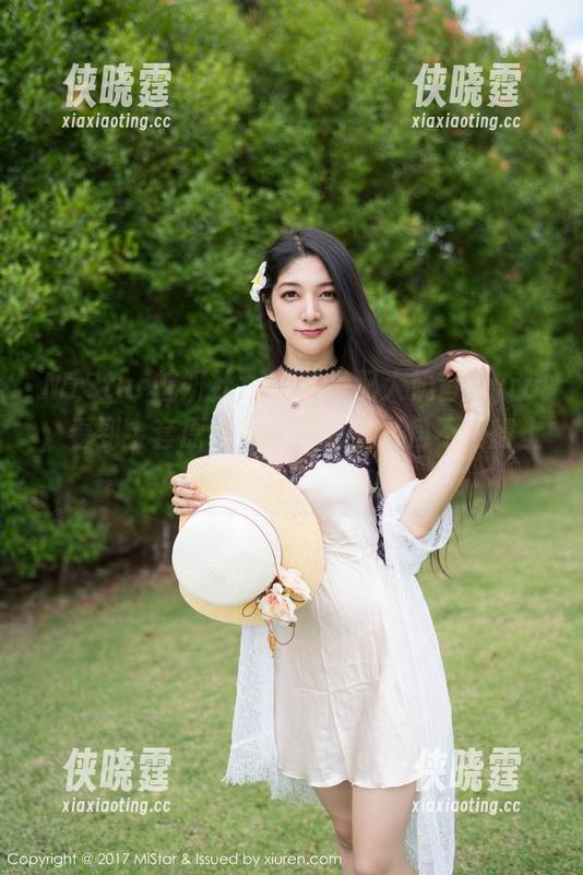 MiStar魅妍社-大奶昔Kyra MiStar魅妍社 - 网袜搭配大奶昔Kyra,看到全套原图的那一刻,嘴角不由得上扬。
