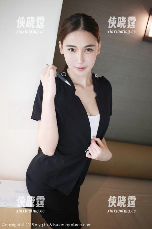 MyGirl美媛馆 - 谁说腿只会走路？黄乐然的作品里，竟然也藏着点小情愫