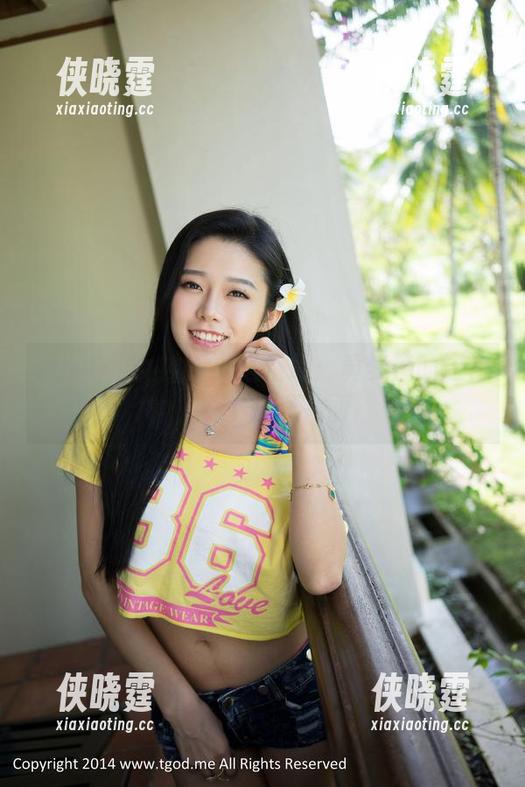 TGOD推女神 - 精选空间：黄梦羡的短裙，腋下微风扑面