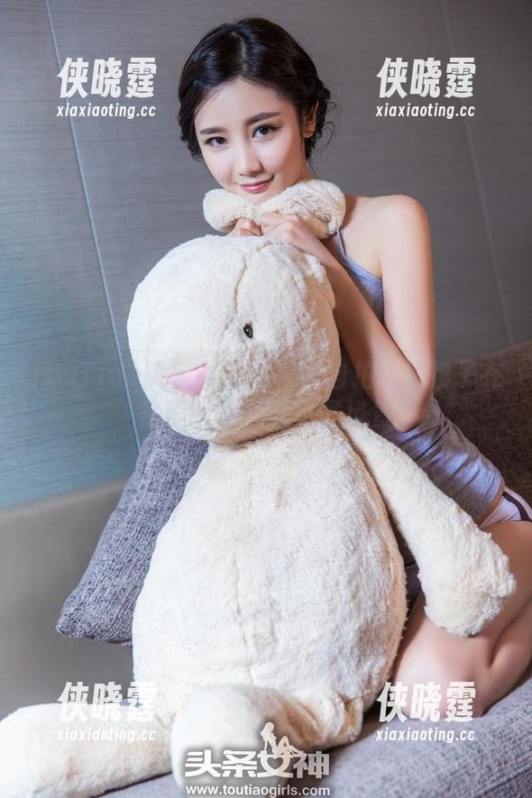 TouTiao头条女神-美纳子 TouTiao头条女神 - 校舍自拍:美纳子在线剖析校园的另类风景