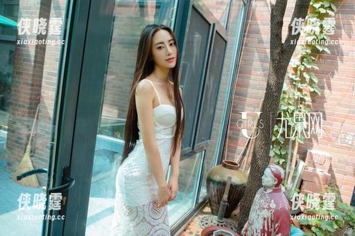 UGirls尤果网-徐梓伊 UGirls尤果网 - 为什么徐梓伊的白色作品让我想吃冰淇淋?清爽又可口!