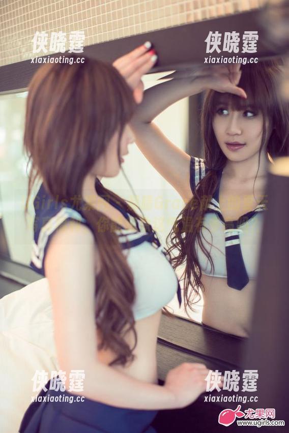 UGirls尤果网-郝晴Grace UGirls尤果网 - 郝晴Grace献上的夏天写真福利,你能想象这气温有多高吗?