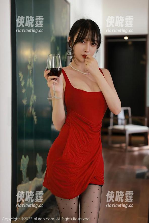 Xiuren秀人网-Niki可雅 Xiuren秀人网 - 这腿啊,值得收全套!Niki可雅的作品看完让我腿了一下!