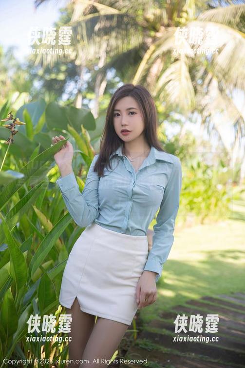 Xiuren秀人网 - 朱可儿健身房剧情主题写真合集，蹭着拉伸也能出镜，太会了吧！