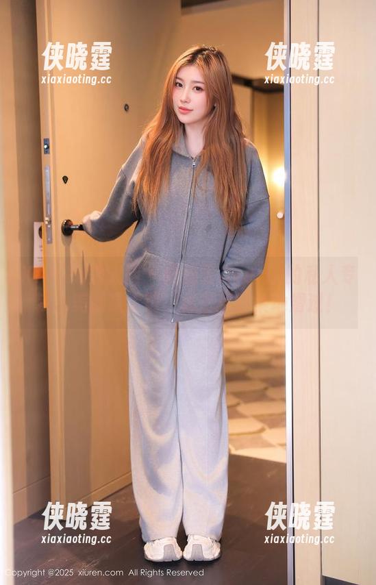 Xiuren秀人网-柴婉艺Averie Xiuren秀人网 - 柴婉艺Averie的私人专辑,美图是大势,秘密就轻柔地滑过!