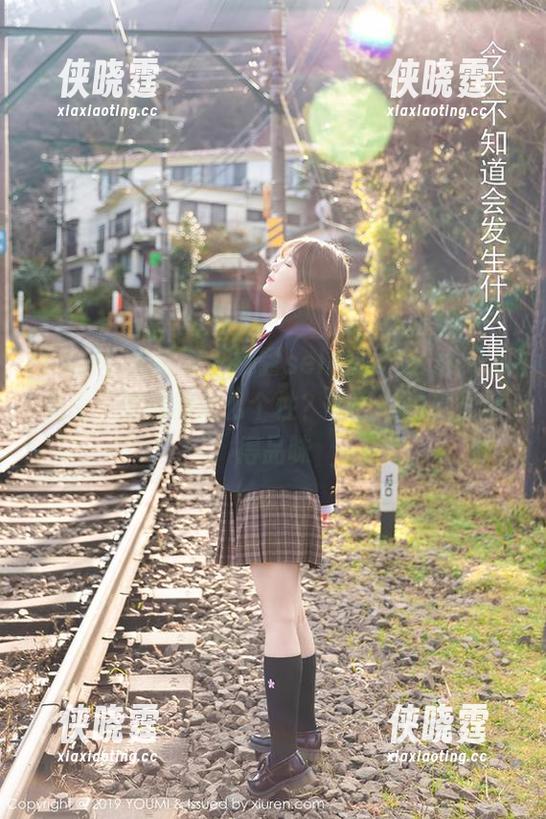 YouMi尤蜜荟 - 娜露selena怎么能把“女王”演绎得这么个性？她的私拍原图值得品味