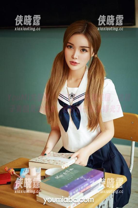 YouMi尤蜜荟-费若拉 YouMi尤蜜荟 - 费若拉的礼服美图,这裙子真的是太太太…都快自己冒出绿光了!