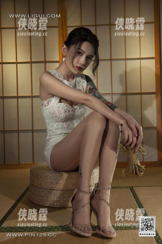 丽柜 - 莲莲让我意识到，职业装也可以是种态度，图片说的真不错！