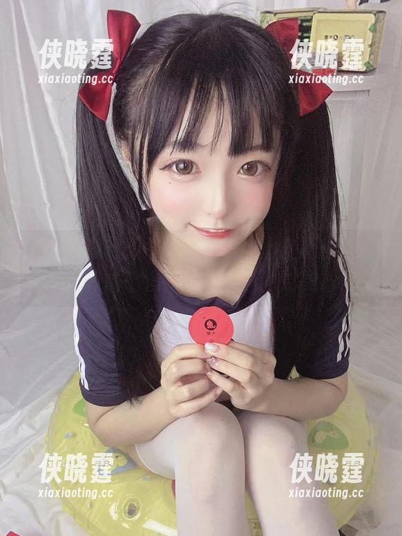 原图回顾，佳佳好难啊小熊比基尼让人想到了夏天的冰淇淋与棉花糖的完美结合！