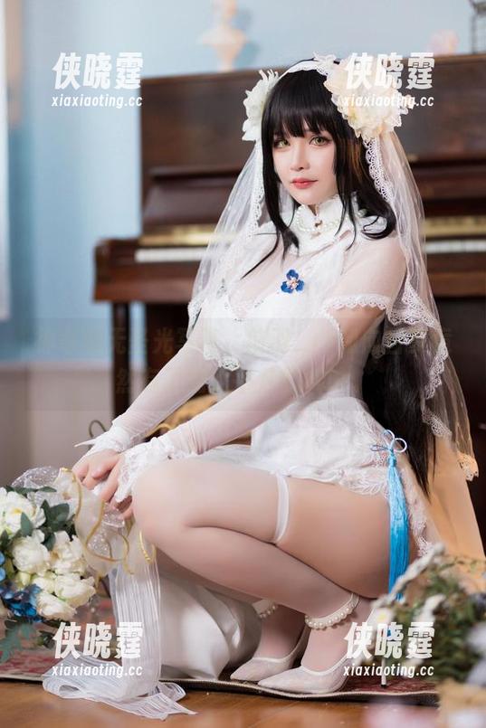 前羽_rr 神奇的无圣光写真,前羽_rr和向日葵竟然有了如此平凡的共鸣。