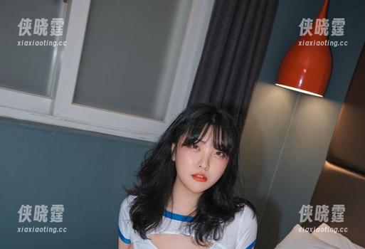 写真新篇章：宋哈娜(송하나)在泳衣里，春风十里不如她的美图。