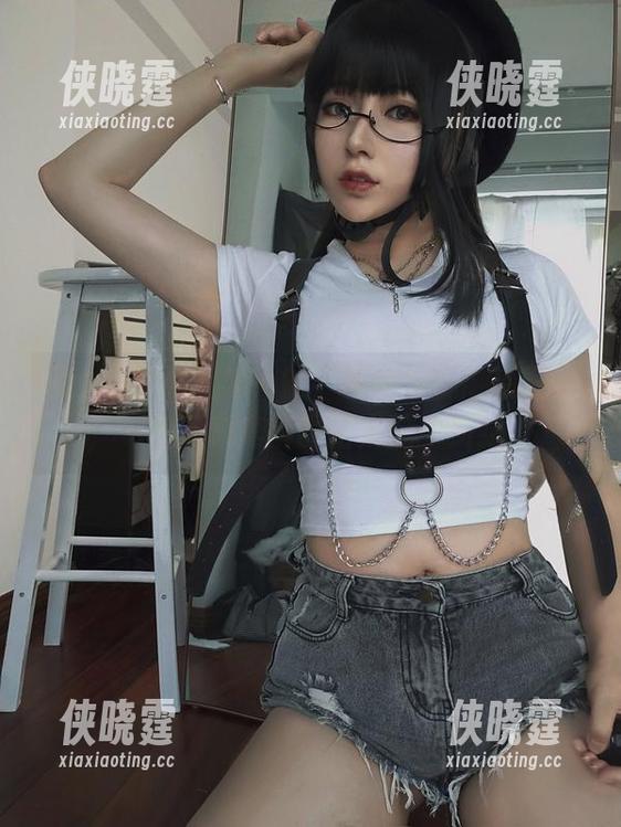 小容仔咕咕咕w 被小容仔咕咕咕w的“菲谢尔”刷新三观,一键下载高清图结束这个纠结。