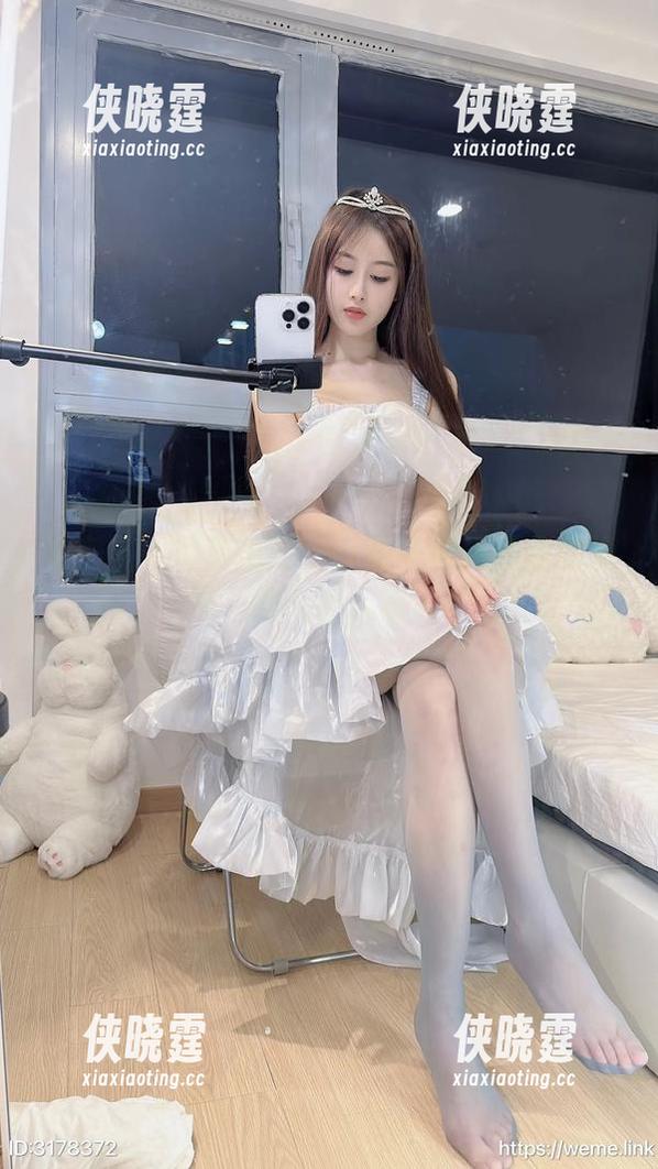小萌子 微密圈 - 写真精选:小萌子和她的蓝色渔网,怎么这么迷人?