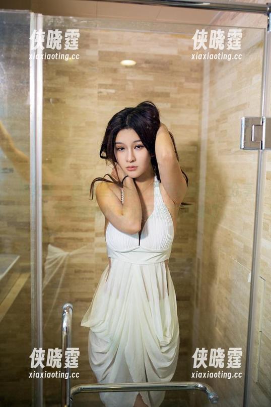 推女郎-赵惟依 推女郎 - 图片里赵惟依的天台时光,分享一下,我的好奇心已经浮起来了。