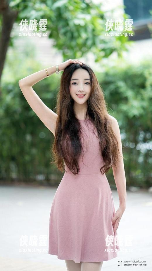 推女郎 - 赵纹清的免费套装图集：你没见过的奇妙穿搭！没错，我也想问她怎么搭的！