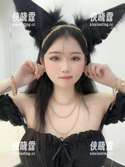 是依酱吖 我靠,是依酱吖的透明女仆美图分享是怎么做到的,直逼我想当个透明的人。