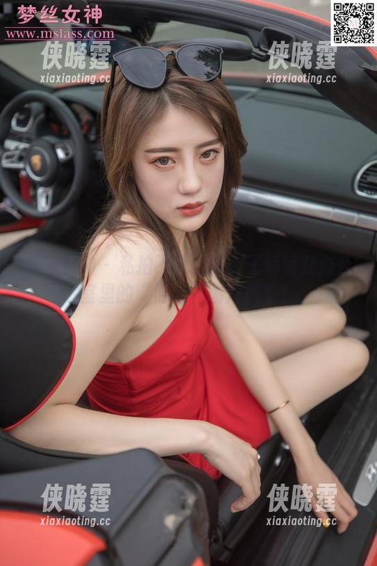 梦丝女神-王娇娇 梦丝女神 - 私拍不是工作:王娇娇在办公室里的“隐秘”图片展览!