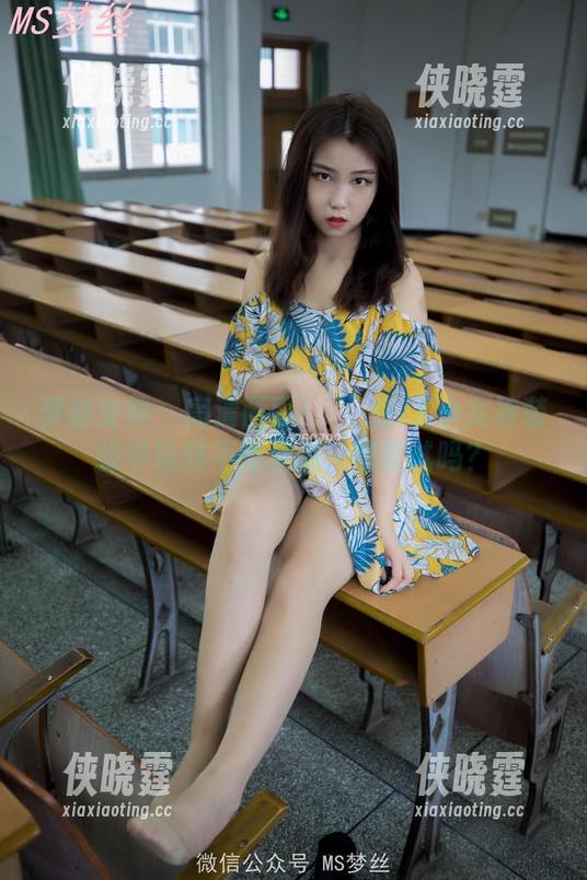 梦丝女神-玥玥 梦丝女神 - 高清画面!玥玥在JK小女神装扮中玩转不同姿态,想尝试吗?