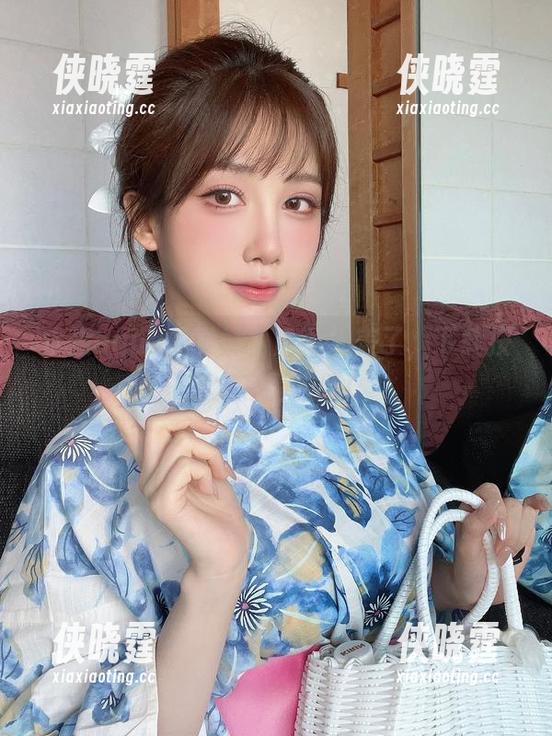 水淼aqua 水淼aqua的学妹,原图太美了,下载按钮太有诱惑感!