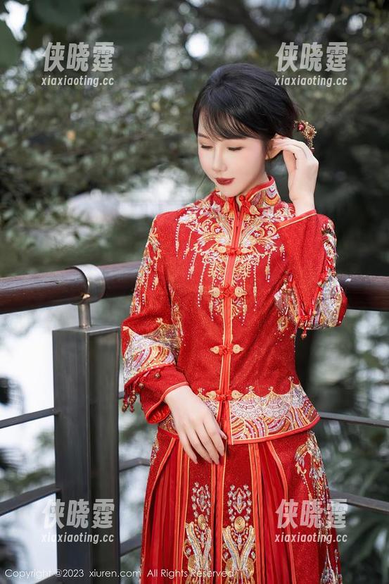 秀人网-王俪丁小宝贝 秀人网 - 王俪丁小宝贝作品中的花嫁:无圣光与朦胧之间的迷离