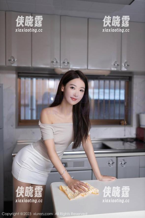 秀人网-白茹雪abby 秀人网 - 这组照片和原图,白茹雪abby的对决让人心驰神往,她的身影难以捉摸。