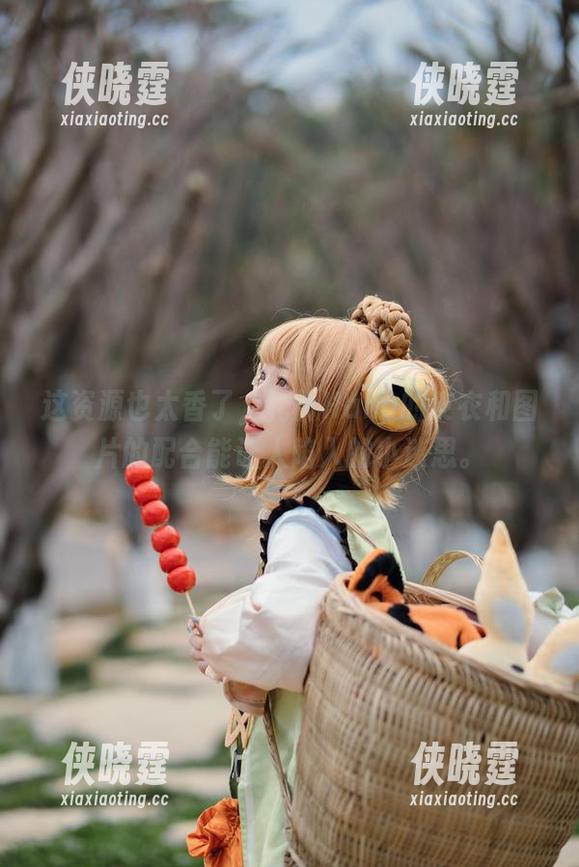 花铃Hana 这资源也太香了,花铃Hana的皮衣和图片的配合能让人陷入的小迷思。