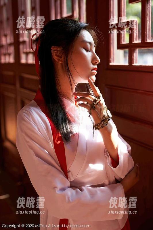 蜜桃社-Rola 蜜桃社 - 免费获取Rola日常:你的新下载秘籍!
