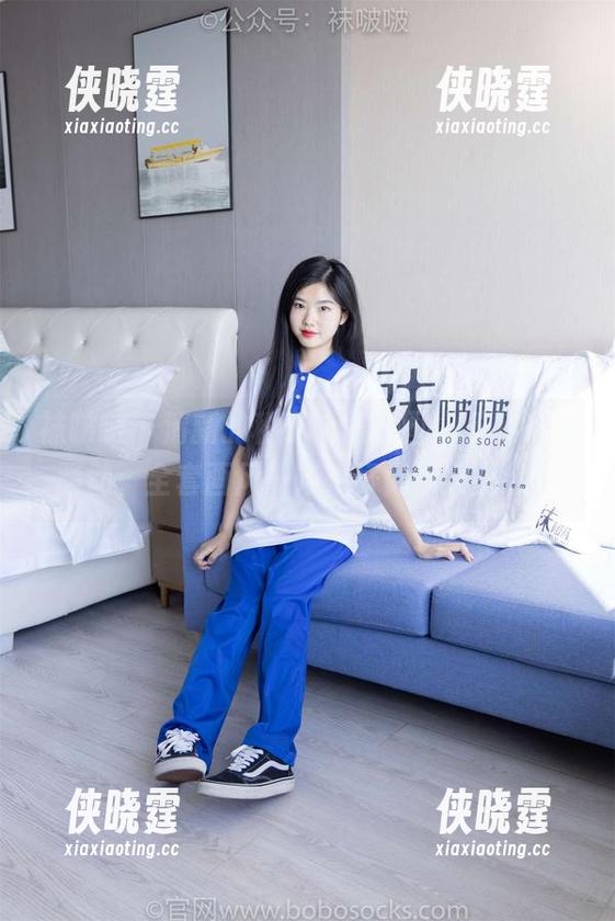 袜啵啵 - 清新的稚予，黑丝图集掀起阵阵骚动，全套画风…咳，好像不太正经。