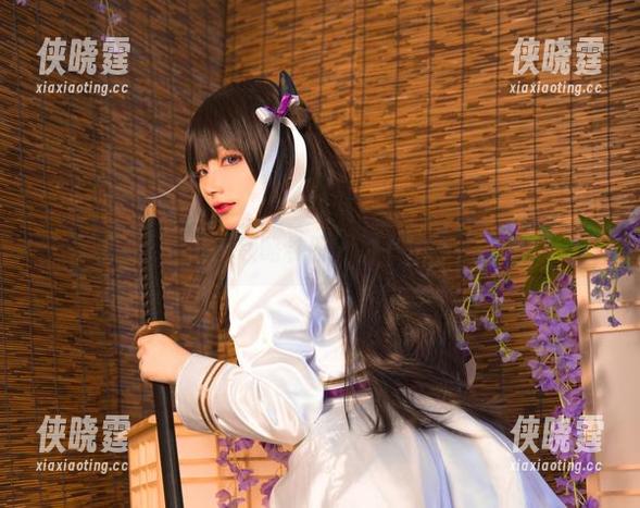 起司块wii 起司块wii:带你领略礼服中的不一样——写真全集