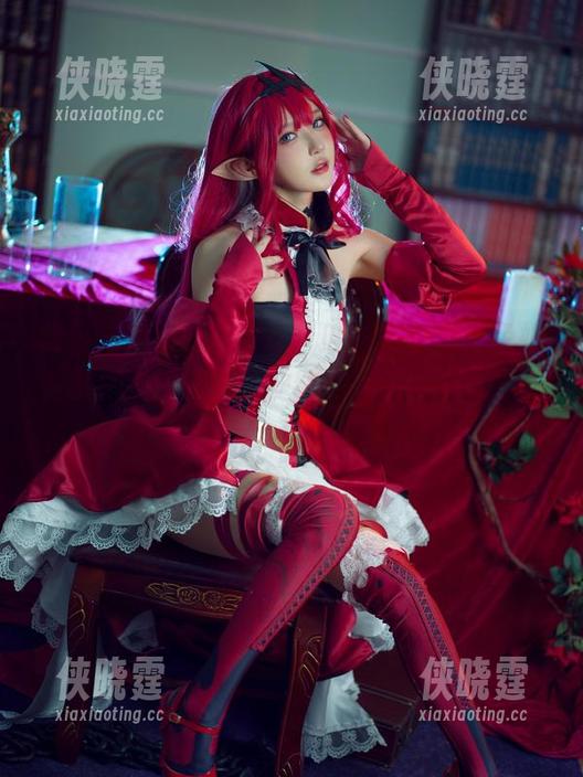 阿包也是兔娘 明日方舟里的伊内斯:哇,阿包也是兔娘竟然把她拍得这么安静,太不可思议了吧!